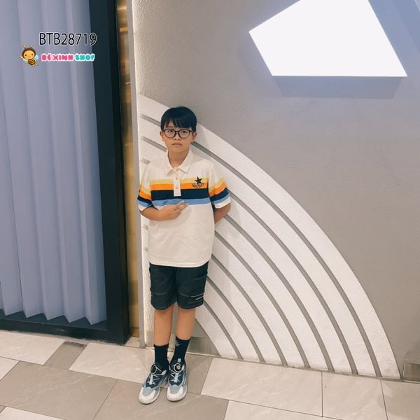 Set áo thun cổ trụ quần kaki túi hộp dễ thương cho bé trai đi chơi BTB28718