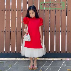 Áo dài cách tân kèm chân váy dễ  thương cho bé gái ngày Lễ Tết BGB123723