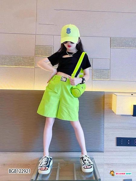 Set áo kiểu quần bo lai dễ thương cho bé gái BGB122921