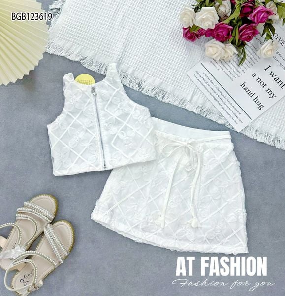 Set áo váy croptop phối ren dễ thương cho bé gái BGB123619(FORM NHỎ KHÁCH ĐẶT TRỪ HAO 1-2 SIZE)