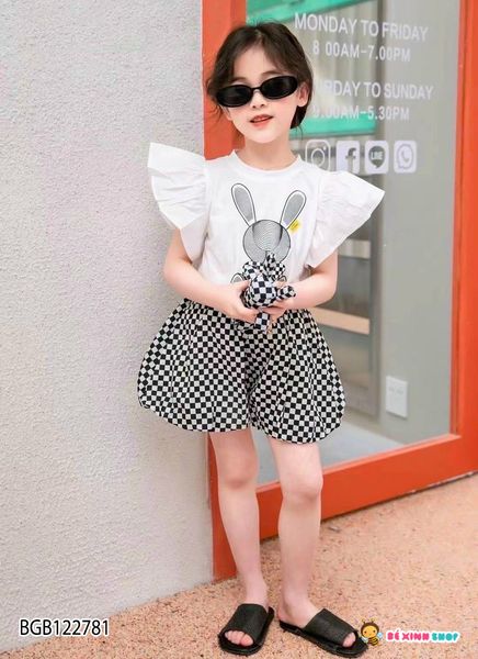Set áo in thỏ quần bí caro dễ thương cho bé gái BGB122781
