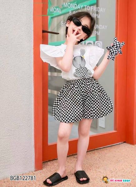 Set áo in thỏ quần bí caro dễ thương cho bé gái BGB122781