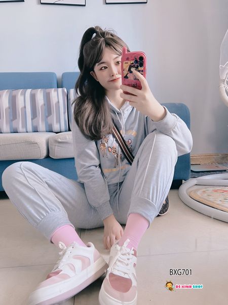 Bộ thu đông nỉ chân cua áo croptop dài tay quần dài bo ống dễ thương cho bé gái BXG700