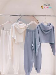 Bộ thu đông nỉ chân cua áo croptop dài tay quần dài bo ống dễ thương cho bé gái BXG700