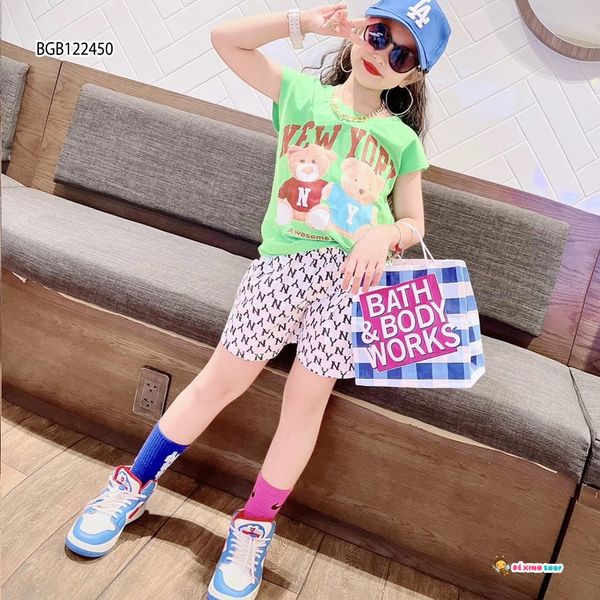 [XẢ KHO] Set áo gấu quần họa tiết NY dễ thương cho bé gái BGB122448