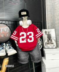 Bộ áo thun thể thao 23 quần jeans dễ thương cho bé trai BTB28515