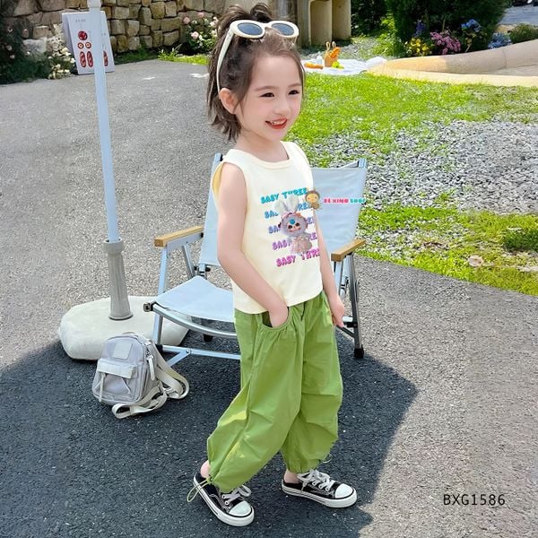 Bộ áo SÁT NÁCH BabyThree quần kaki bo ống dễ thương cho bé gái BXG1585