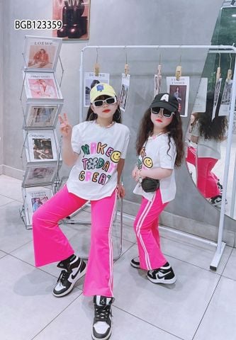 Set áo chứ mặt cười quần loe dễ thương cho bé gái BGB123359