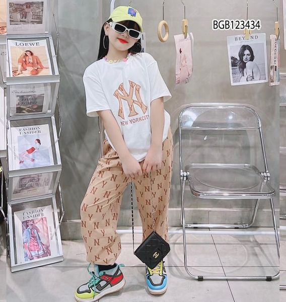 [XẢ KHO] Set NY quần jogger dễ thương cho bé gái BGB123433