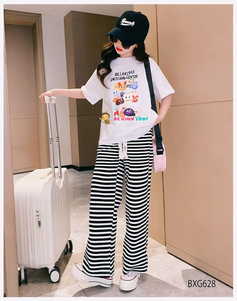 Bộ áo phom rộng in hình quần sọc ống rộng dễ thương cho bé gái BXG628