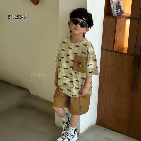 Set phun sơn in chữ MERCI quần túi hộp dễ thương cho bé trai BTB28345