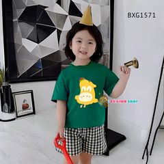 Set áo thun in hình quần caro dễ thương cho bé gái BXG1571