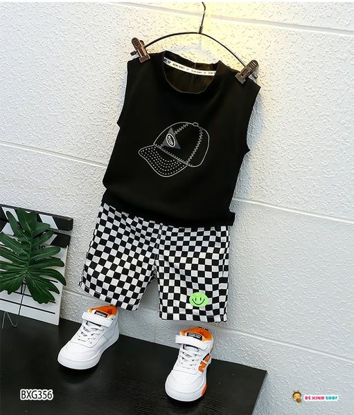 Bộ áo sát nách in nón quần caro dễ thương cho bé trai BXG355