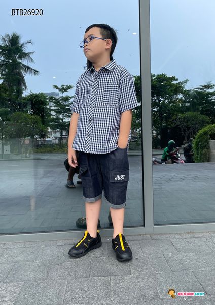 Set sơ mi caro quần jeans chữ dễ thương cho bé trai đi học đi chơi BTB26920