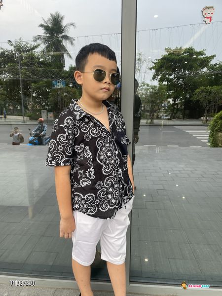 Set sơ mi hoa văn quần kaki dễ thương cho bé trai đi chơi BTB27230