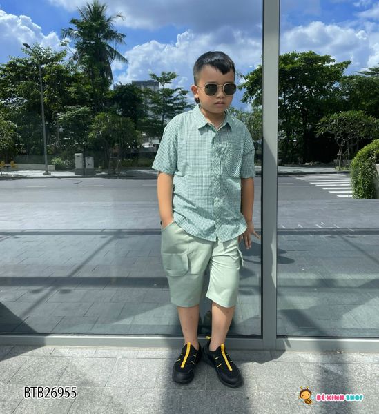 Set áo sơ mi caro quần kaki dễ thương cho bé trai BTB26955