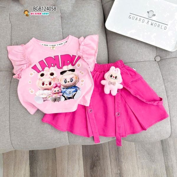 Set áo in Labubu tay cánh tiên phối chân váy kaki (KÈM GẤU BÔNG) dễ thương cho bé gái BGB124058