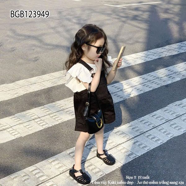 Set yếm kaki áo sơ mi dễ thương cho bé gái BGB123949