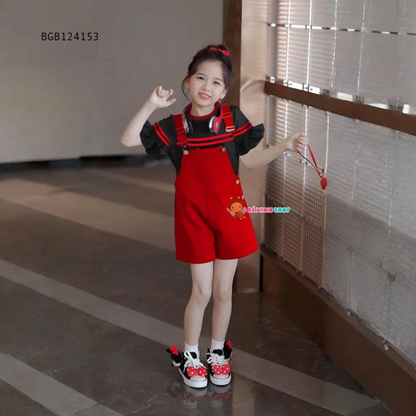 Set áo tay loe quần yếm kaki dễ thương cho bé gái đi chơi BGB124153