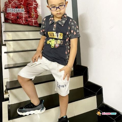 Set áo thun cổ trụ in tim ALWAYS quần kaki sọc ĐEN BTB25836
