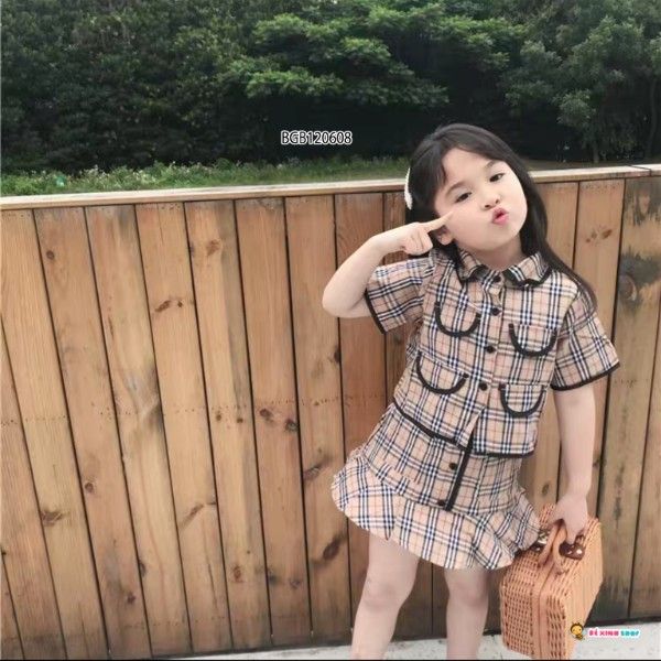 Áo đầm nữ Burberry phối ren