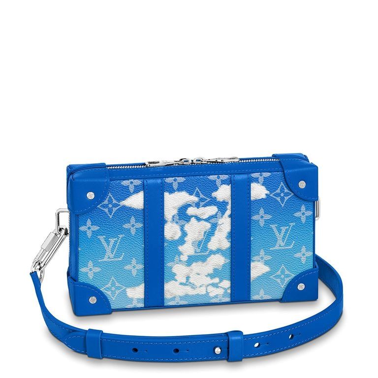 Louis Vuitton Monogram Clouds Soft Trunk Wallet FallWinter 202021 Unboxing tryon YouTube #18 Louis Vuitton Monogram Clouds Soft Trunk Wallet FallWinter 202021 Unboxing tryon YouTube