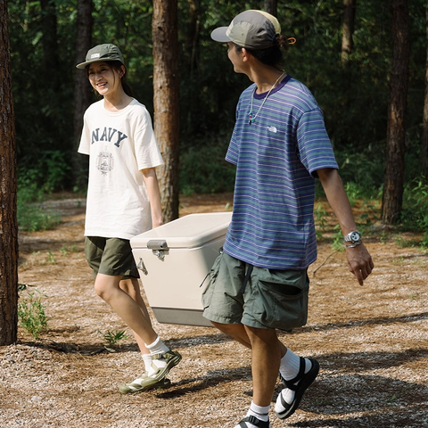 Thùng đá giữ lạnh Retro phong cách cổ điển 51L Naturehike CNH22SN005