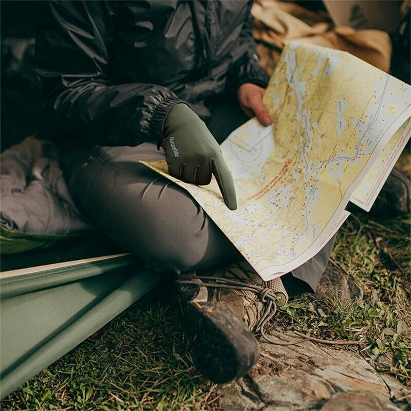 Găng tay dã ngoại chống trượt Naturehike GL10 NH20FS032