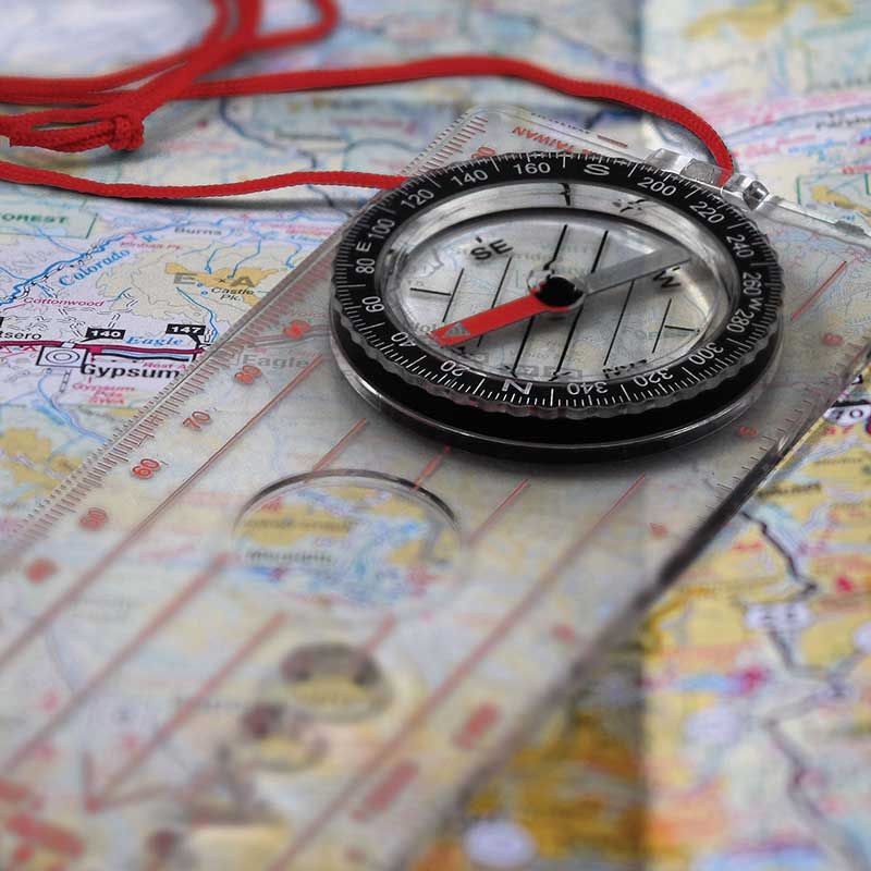 La bàn bản đồ Coghlans Deluxe Map Compass 9685