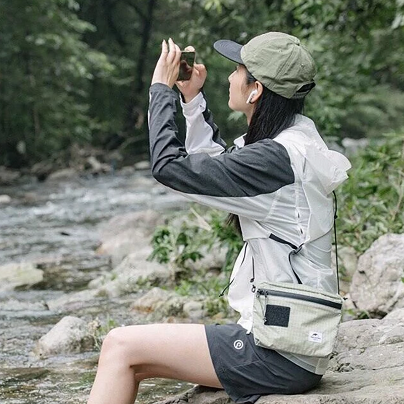 Túi đeo chéo tung tăng du lịch Naturehike NH20BB204