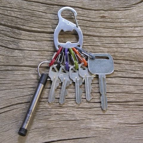 MÓC Khóa Khui bia KeyRack plus NITE IZE