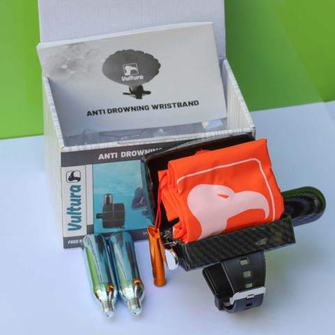 Phao hơi cứu sinh đeo tay chống đuối nước khẩn cấp Vultura VTR-SOS2401