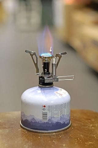 Bếp gas dã ngoại siêu gọn có đánh lửa Piezo Vultura VTR-GS2402