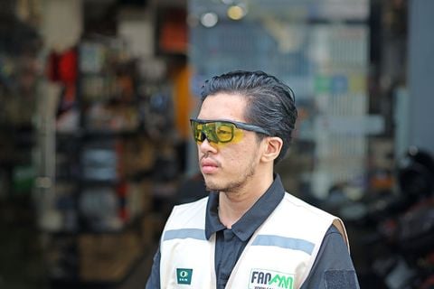 Kính râm Polarized dã ngoại thể thao 3 tròng Vultura VTR-SU2401