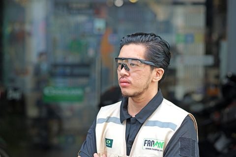 Kính râm Polarized dã ngoại thể thao 3 tròng Vultura VTR-SU2401