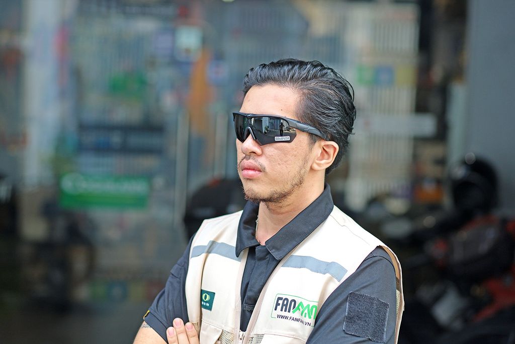 Kính râm Polarized dã ngoại thể thao 3 tròng Vultura VTR-SU2401