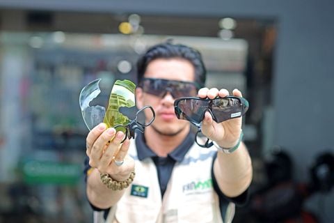 Kính râm Polarized dã ngoại thể thao 3 tròng Vultura VTR-SU2401