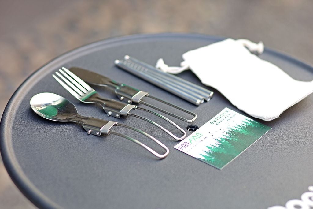 Bộ đồ bàn ăn dã ngoại 4 món (dao, muỗng, nĩa, đũa) xếp gọn Vultura VTR-TW2403