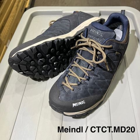 GIÀY LEO NÚI MEINDL CỔ THẤP CHỐNG THẤM