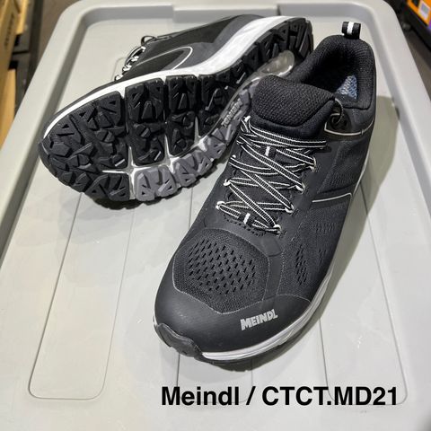 GIÀY LEO NÚI MEINDL CỔ THẤP CHỐNG THẤM