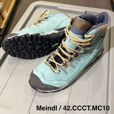 Giày leo núi cổ cao chống thấm MEINDL