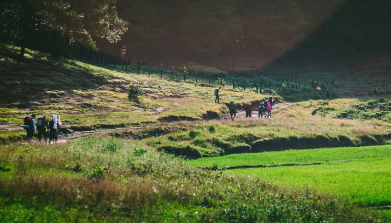 meo khi di leo nui, trekking nhung ngay nang nong luu y khi len ke hoach