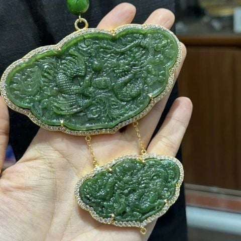 Khánh Hầu Ngọc Bích Chạm Rồng Bọc Bạc Xi Vàng