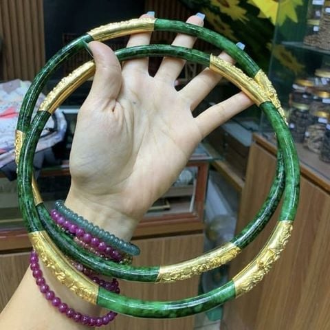 Kiềng Hầu Đồng Đá Sơn Thủy Bọc Bạc Xi Vàng