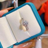  Nhẫn Vàng Trắng Đính Kim Cương Moissanite 
