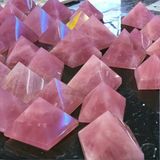  Kim Tự Tháp đá Thạch Anh 