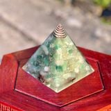  Kim tự tháp năng lượng Orgonite 