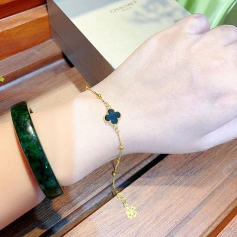 Lắc Tay Vàng Cỏ 4 Lá Mã Não Đen