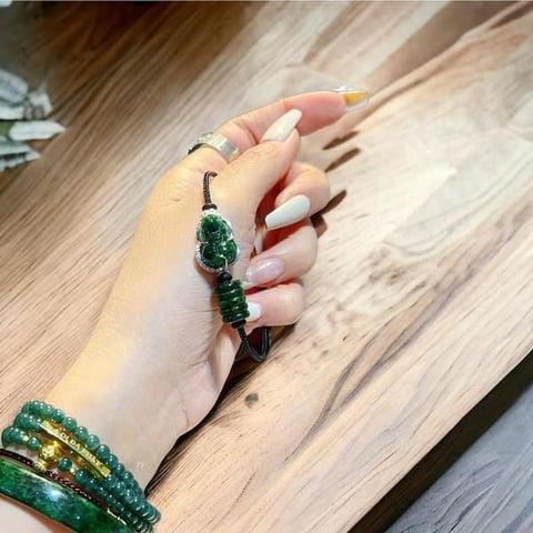 Lắc Tay Tỳ Hưu Đá Sơn Thủy