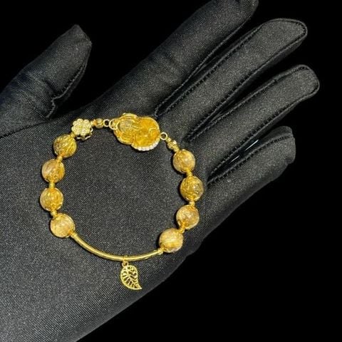 Lắc Tay Tỳ Hưu Thạch Anh Tóc Vàng Mix Charm Vàng
